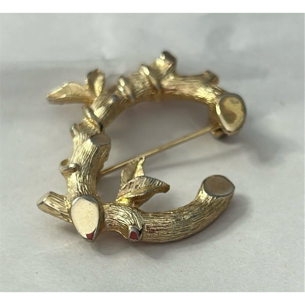 Vintage Sarah Coventry Initial C Gold Tone with Leaves and Branches